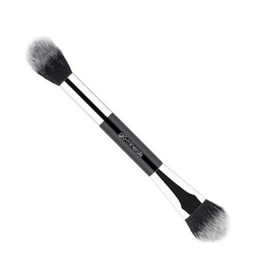 gloMinerals Contour/Highlight Brush on white background