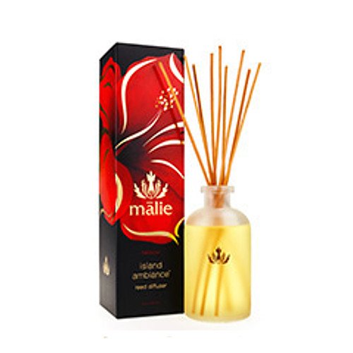 Malie Organics Mango Nectar Island Ambiance, 236ml/8 fl oz Malie Organics Coconut Vanilla Island Ambiance on white background