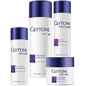 Glytone Normal to Oily Skin System Kit 1 - 4 piece kit on white background