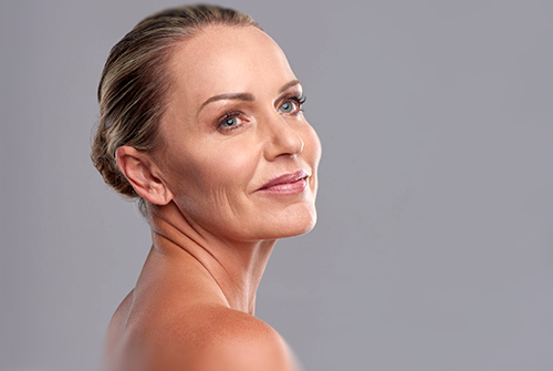8 Best Tips for Mature Skin 50+ by Dermatologists