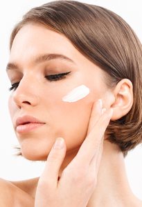 Moisturizer left banner