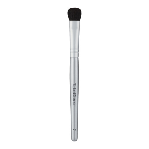 T LeClerc 07 - Large Base Brush on white background