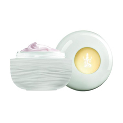 Secrets La Creme 128 on white background