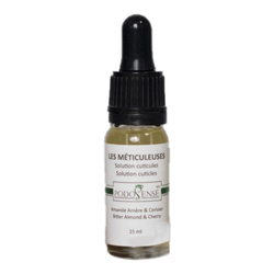 Solution Cuticles (Bitter Almond and Cherry)