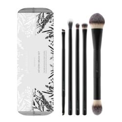 Artistry Brush