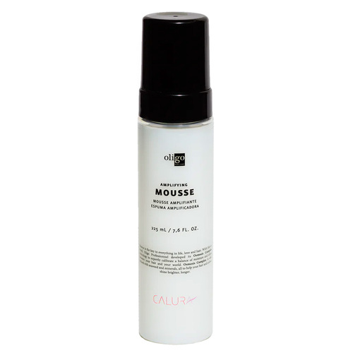Oligo Professionel Amplifying Mousse on white background