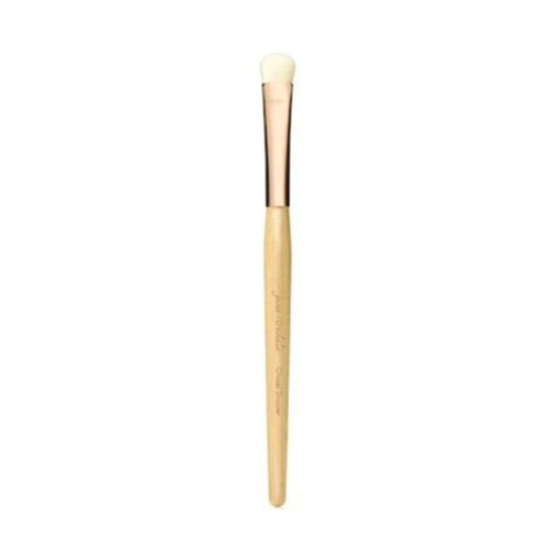 jane iredale Chisel Shader Brush on white background