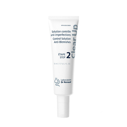 Clear Up Control Solution Anti-Blemishes on white background