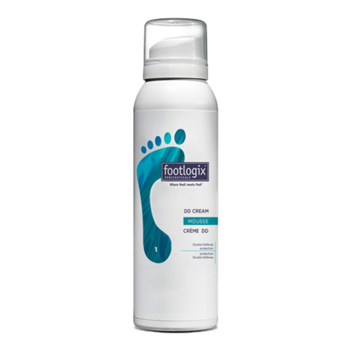 Footlogix DD Cream Mousse on white background