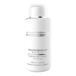 Detoxifying (LF) Bath Oil on white background