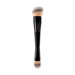 Dual Foundation Brush on white background