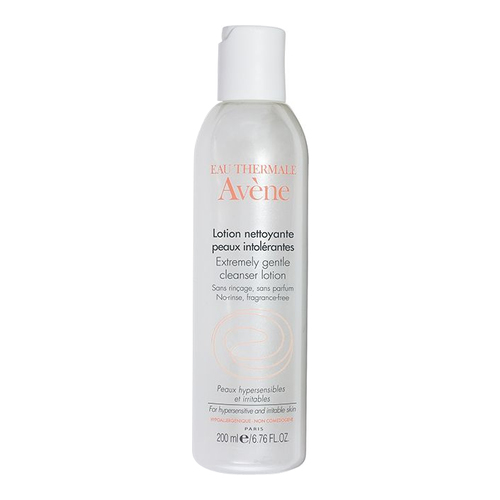 Avene Extremely Gentle Cleanser Lotion on white background