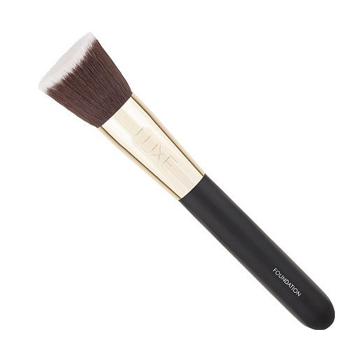 gloMinerals Luxe Foundation Brush on white background