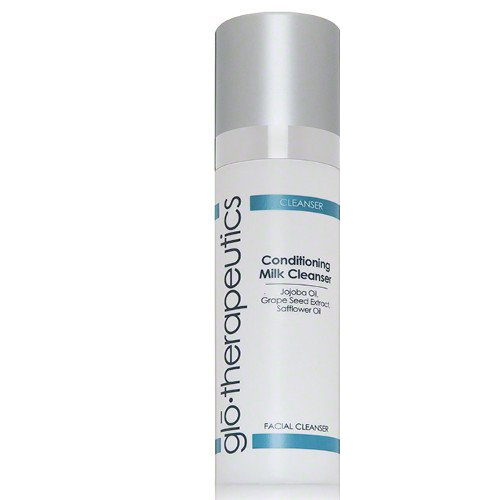 GloTherapeutics Conditioning Milk Cleanser, 200ml/6.7 fl oz GloTherapeutics Conditioning Milk Cleanser on white background