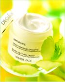 Decleor  on white background