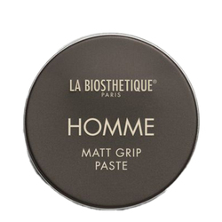 Homme Matt Grip Paste on white background