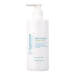 Hydra Shoothing Essence Forte on white background