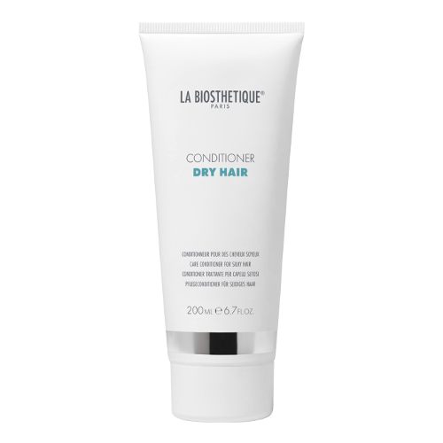 La Biosthetique Conditioner Dry Hair on white background
