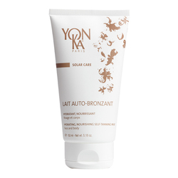 Lait Auto Bronzant (Self-Tanning Lotion) on white background