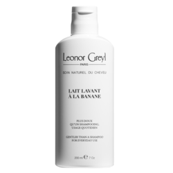 Lait Lavant Banane Everyday Gentle Shampoo on white background