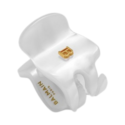 Limited Edition Pince A Cheveux Extra Small Pearl on white background