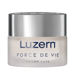 Force De Vie Luxe Cream Mini on white background