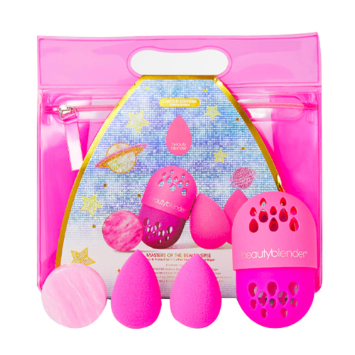 Beautyblender Masters of the Beautiverse Set on white background