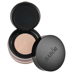 Mattifying Fixing Powder on white background