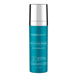 Perfector Mattifying SPF 20 on white background