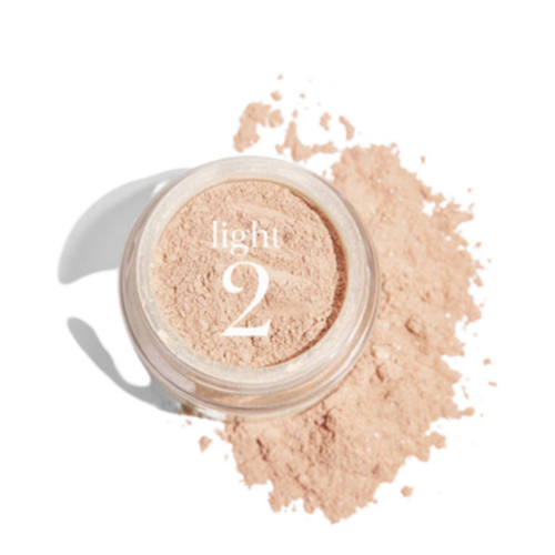 Kari Gran Mineral Foundation Light 2 on white background