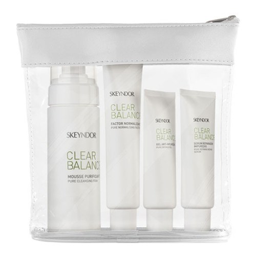 Skeyndor Oily Skins Pack on white background