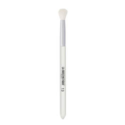 No. 13  Blending Brush on white background
