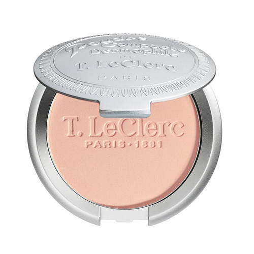 T LeClerc Pressed Powder - Banane on white background