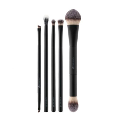 Glo Skin Beauty Essentials Brush Kit on white background