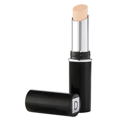 Quick-Fix Concealer - 10C Natural on white background
