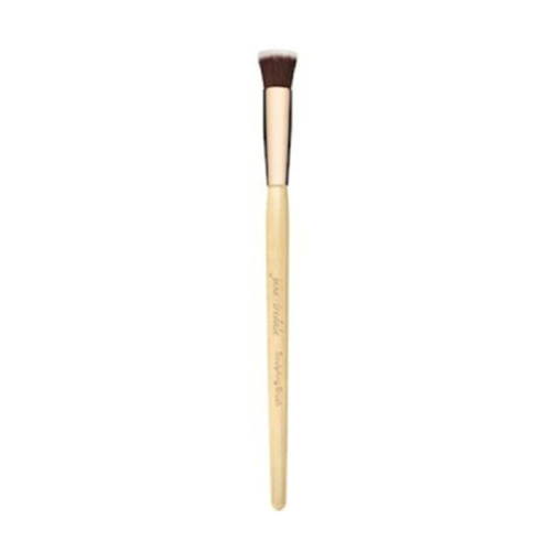 jane iredale Sculpting Brush on white background