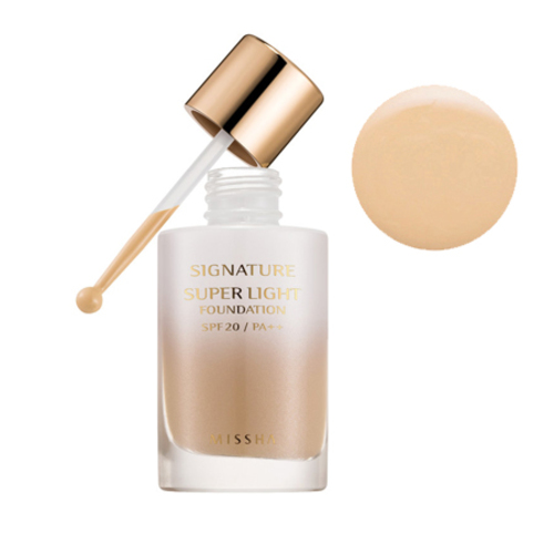 MISSHA Signature Super Light Foundation SPF20 / PA++ (C21) on white background