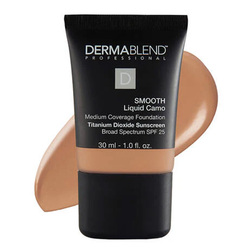 Smooth Liquid Camo Hydrating Foundation - 40W Sienna on white background