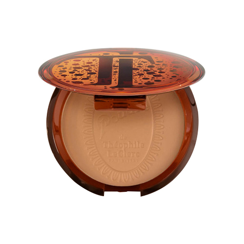 T LeClerc Sun Powder - 01 Dore on white background