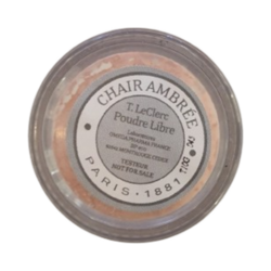 T LeClerc Loose Powder - Chair Ambree on white background