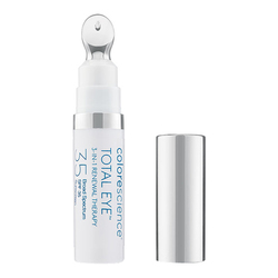 Total Eye 3 in 1 Renewal Therapy - Medium on white background