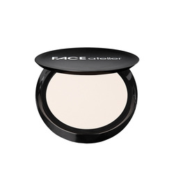 Ultra Pressed Powder - Translucent on white background