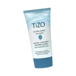 Ultra Zinc Mineral Sunscreen SPF 40 - Non-Tinted on white background