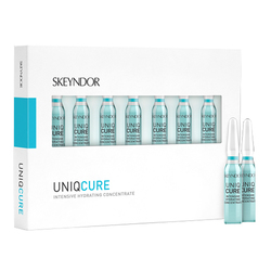 Uniqcure - Intensive Hydrating Concentrate on white background