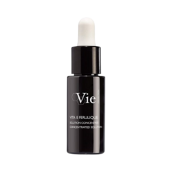 VITA E FERULIC Concentrated Solution on white background