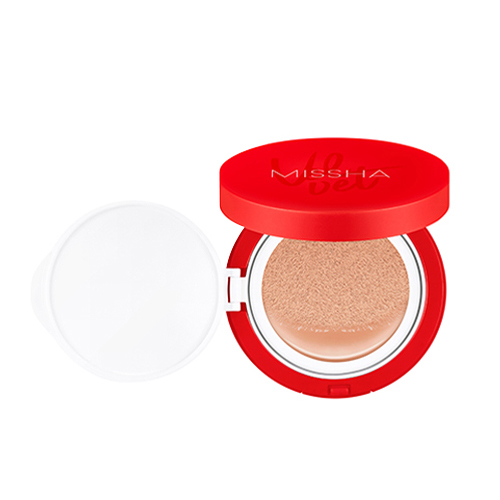 MISSHA Velvet Finish Cushion SPF50 (No.21) on white background