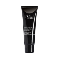 Accelerated Recovery Moisturizing Cream on white background