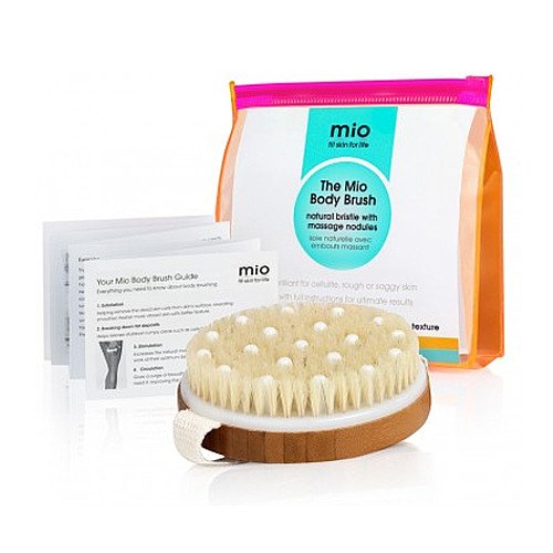 Mama Mio Body Brush Kit on white background