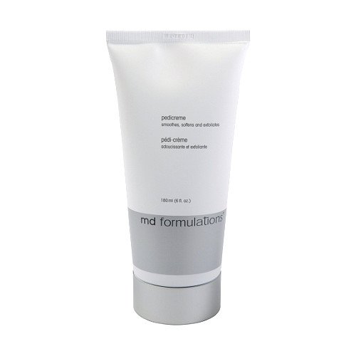 MD Formulations Pedicreme on white background