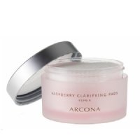 Raspberry Clarifying Pads (45 Pads) on white background